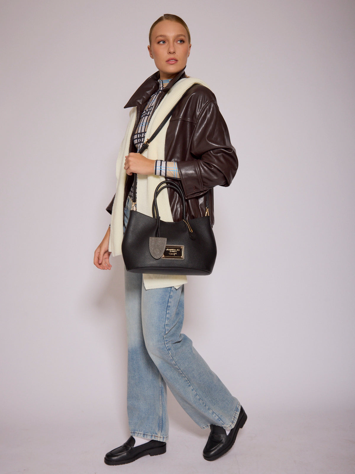 Cartera Shopper Mediana Alma